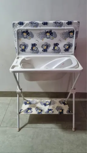 Banheira Bebê Luxo Galzerano Com Trocador e Suporte (Usado)
