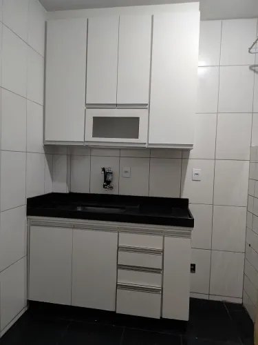 Alugo apto no sarandi serrano