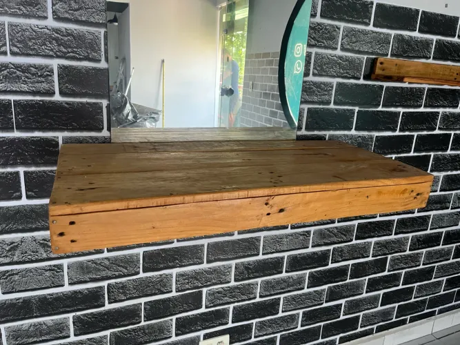 Prateleira para loja ou quarto ou casa