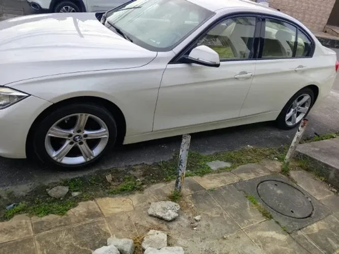 BMW 320I A Modern/sport TB 2.0/a.flex 16V 4P 2015