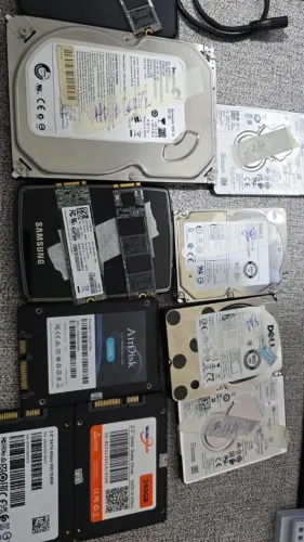 HD Danificados Lote 13 varias modelos - reaproveitar peças