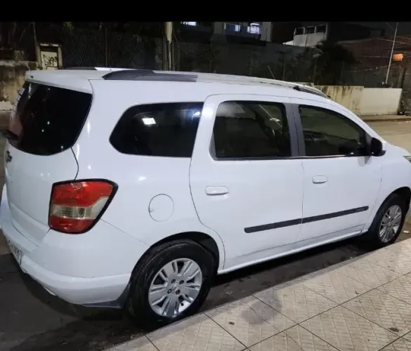 Chevrolet Spin LTZ 1.8 8V Econo.flex 5P Aut. 2016