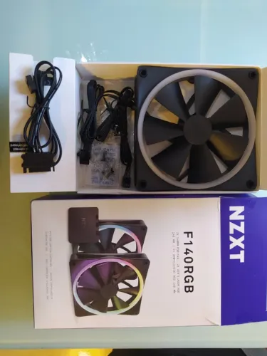 Kit Com 2 Ventoinhas NZXT, 140mm, RGB, + Controlador / NOVO