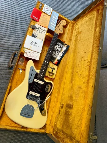 Guitarra Fender Jaguar American Vintage ?62 Reissue USA (AVRI)