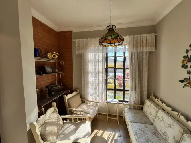 VENDO LINDA CASA RESIDENCIAL NO AREÃO!!