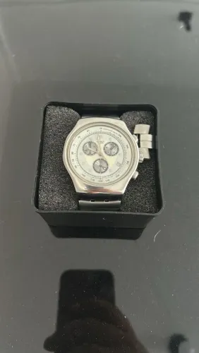 Swatch Serie Prata Cara Branca 