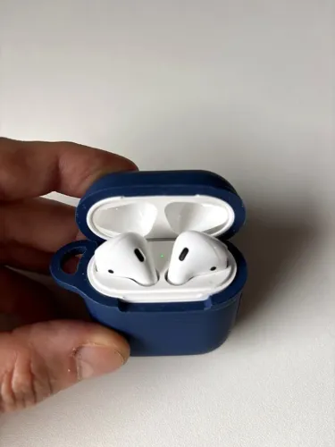 AirPods 2ª geração com capa (fone esquerdo com bateria fraca)