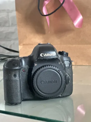 Canon 6D usada 