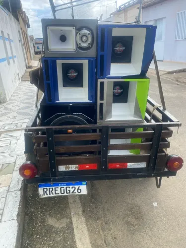 Vendo ou troco som automotivo, Em moto ou algo do meu interesse 
