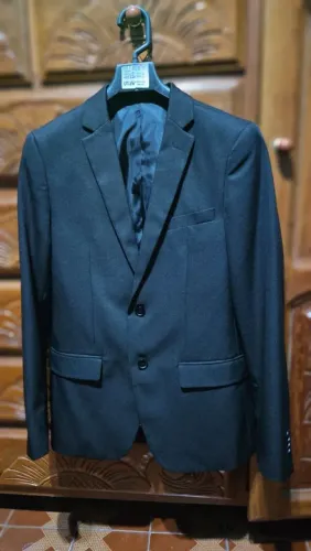 Paletó 44 novo. Blazer e calça