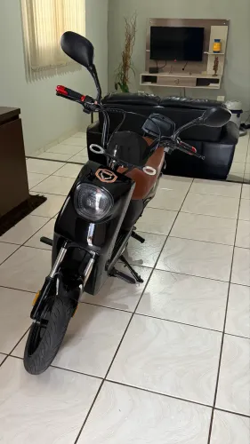 Scooter Elétrica 