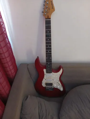 Guitarra Strimberg st100