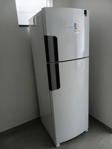 Vendo geladeira consul