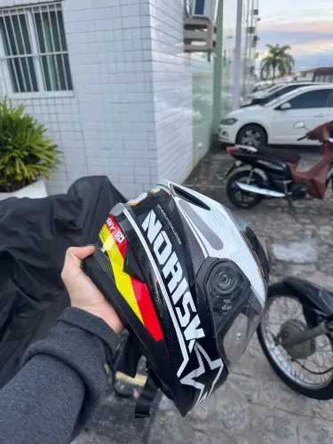 capacete norisk alemanha