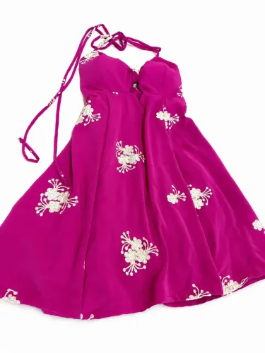 Kit 4 Vestidos Frente Única - Variedade de Cores Lisas, Estampadas e Bordadas!