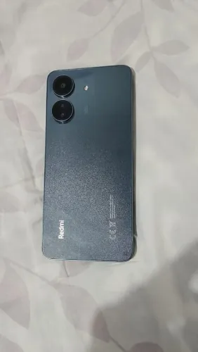 Celular semi-novo 450