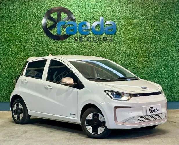 JAC E-JS1 62cv 5P Aut. (elétrico) 2023