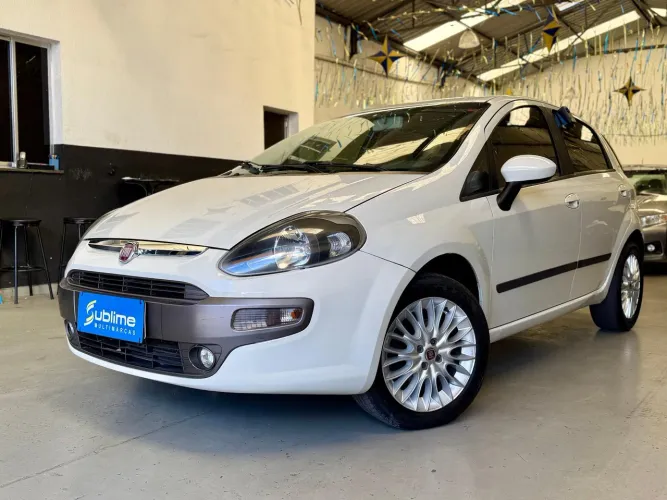 Fiat Punto Essence SP 1.6 Flex 16V 5P 2014