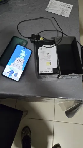 Galaxy S25 FE( 8GB e 256GB)