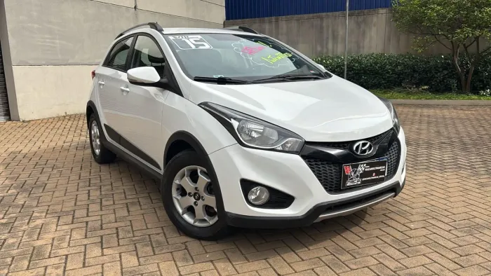 Hyundai HB20X Style 1.6 Flex 16V Aut. 2015