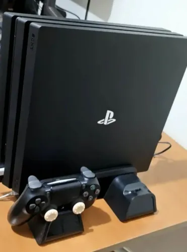 PS4 Pro com jogos Cascavel apenas 