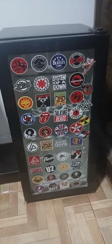 Frigobar em perfeito estado de conservacao