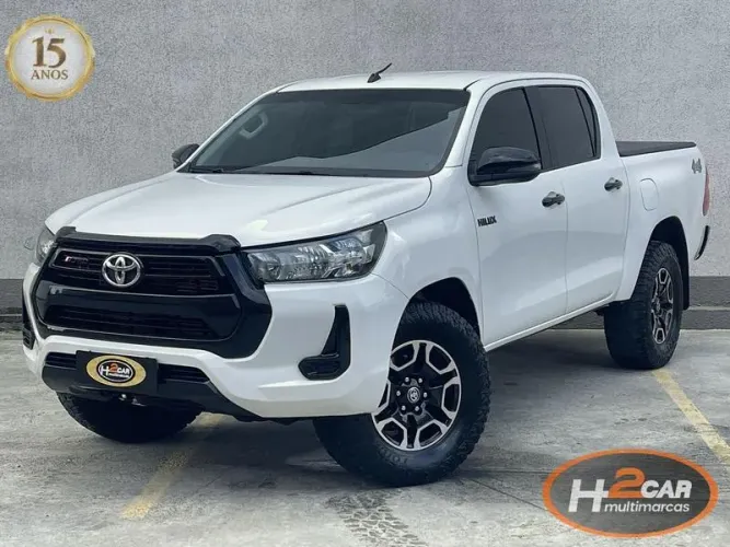 Toyota Hilux CD 4X4 2.8 Diesel Mec. 2023