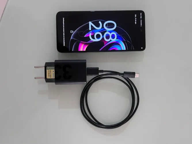 Motorola G82
