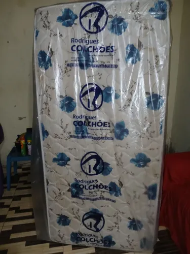 Colchões semi ortopédico