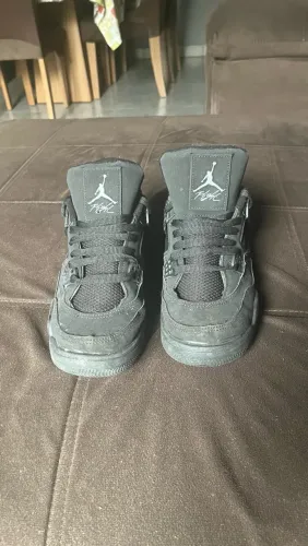 Jordan 4, Black Cat