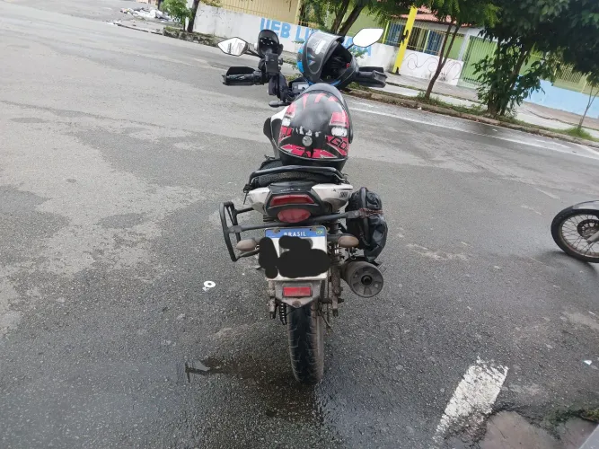 Vendo moto factor 150 Ou faço negocio com com terreno