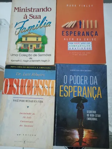 Lote de Livros ? usado bom