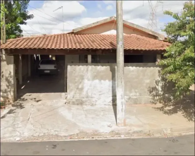 Duas Casas em Matão/SP