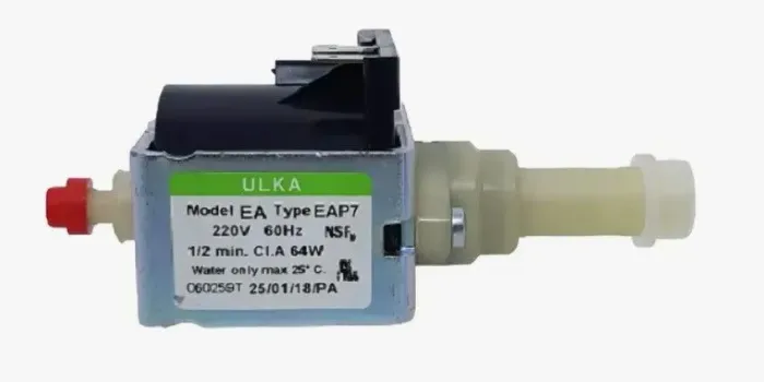 Vende-se Bomba  220v  IPC 135