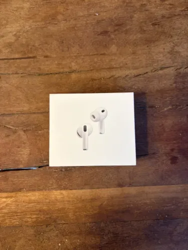 Airpods Pro 3 LACRADO comprado recentemente nos EUA