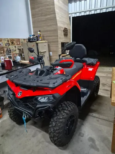 QUADRICICLO CFMOTO CFORCE 520 L 2025 APENAS 396 KM