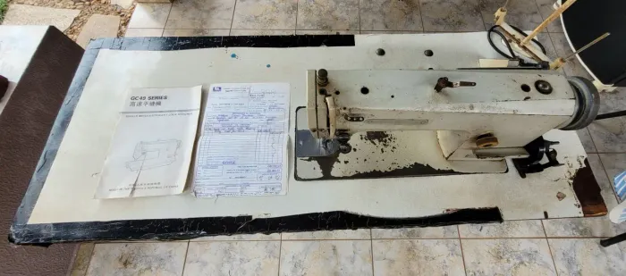 Maquina de costurar RETA industrial 