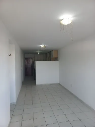 Alugo apartamento ao lado do Carrefour Bessa.