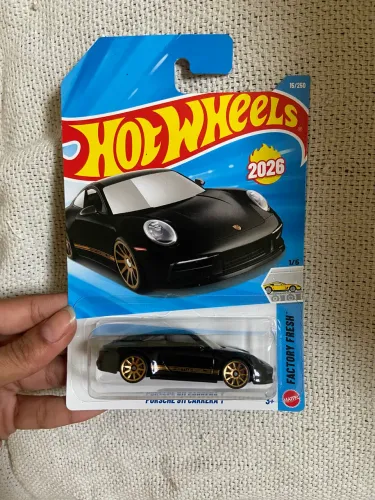 OPORTUNIDADE ÚNICA, 25 unidades miniatura Hot Wheels