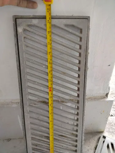 Ralo grelha alumínio 50x20 (tenho 9 unidades) VENDO OU TROCO