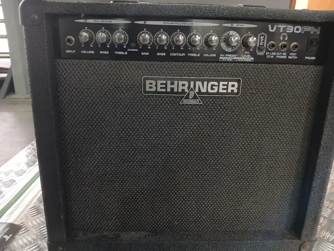 Cubo behringer