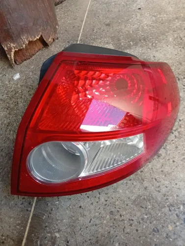 Vendo lanterna Ford Ka 2009 lado direito
