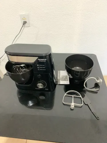 Batedeira Planetária Mondial Premium 700W - Com 2 Tigelas (Completa e Impecável)