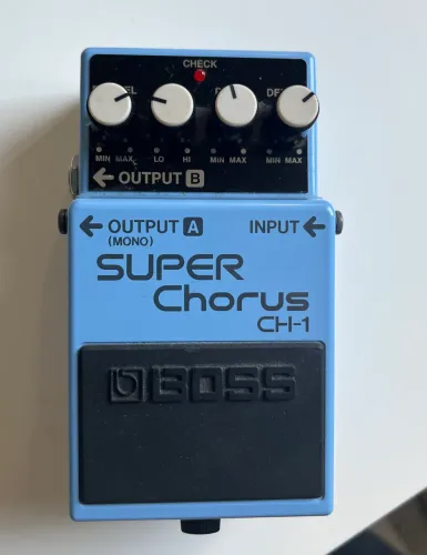 Pedal Boss Super Chorus CH-1 excelente estado