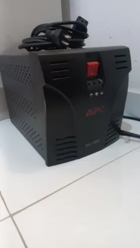 ESTABILIZADOR 1000 VA APC