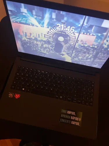 Notebook Acer Aspire 3 (A315-23) - AMD Ryzen 5 | SSD 512GB | Rápido e Conservado