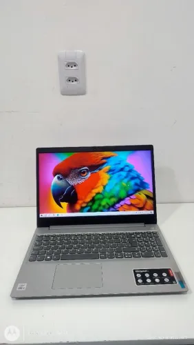 Notebook Lenovo iDeaped Core i3 10° Geração 8 GB de memória ram