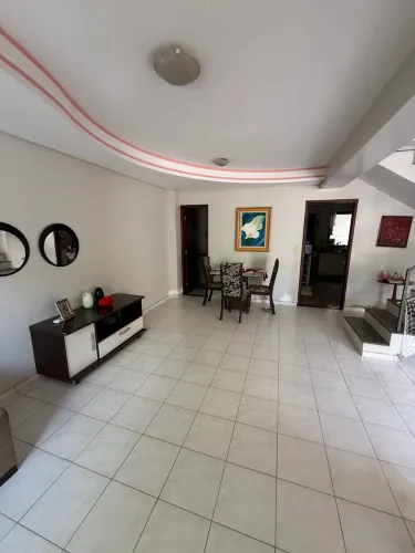 4 quartos 1 suíte Setor Jaó