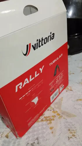 Pneu tubular speed