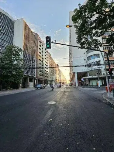 Sala a venda no Tower 500